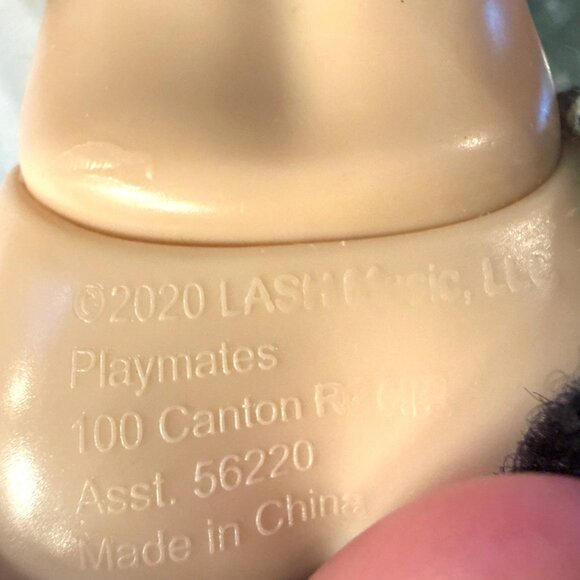 Billie Eilish Bad Guy Barbie Doll - Picture 4 of 4